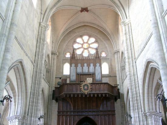 L'ORGUE DE L'EGLISE ST MARTIN D'ETAMPES